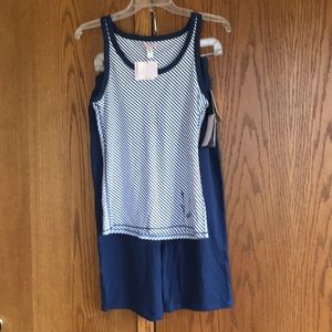 NWT tank top Capri Set size small